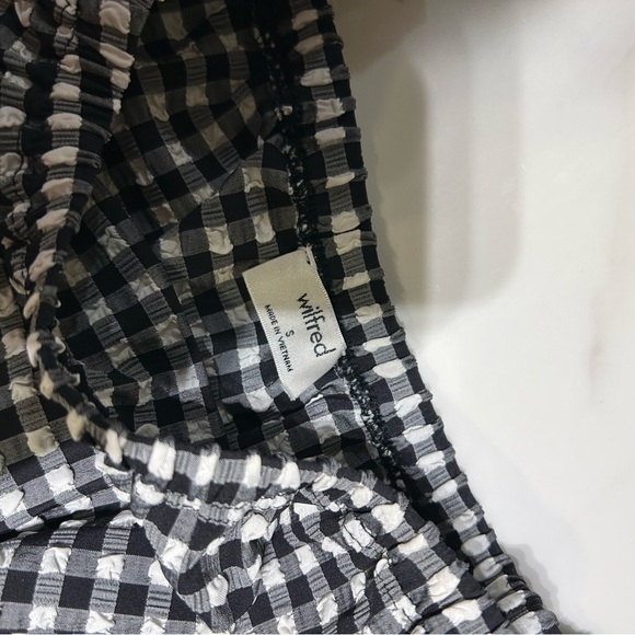 Aritzia x Wilfred Off gingham crop top - Picture 3 of 3